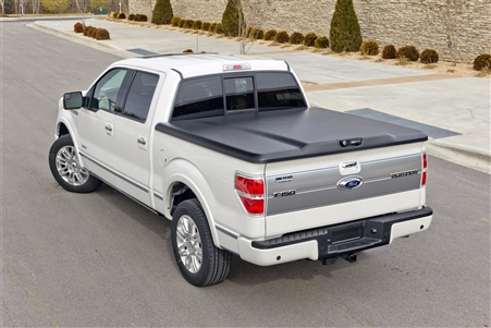 UnderCover UC4128 Elite Tonneau Hinged Truck Cover - '14-'17 Toyota Tundra